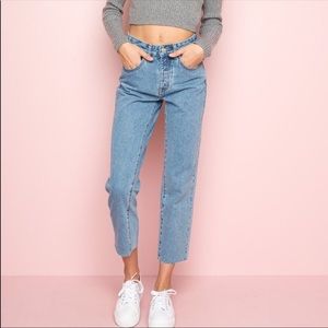 Brandy Melville Boyfriend Jeans